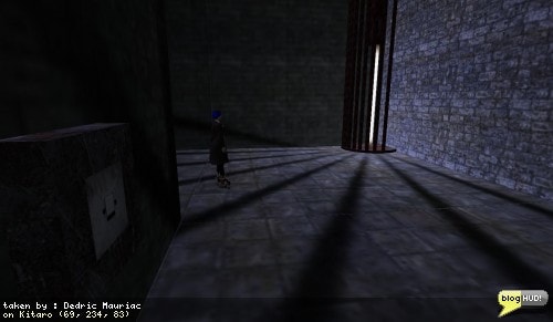 Second Life has some lighting effects, but nothing impressive. To get some really great lighting effects, you need to render everything yourself in a ray tracing 3D environment outside of SL. I found this location from